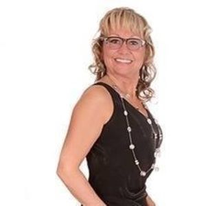 Meet your Posher, Guylaine